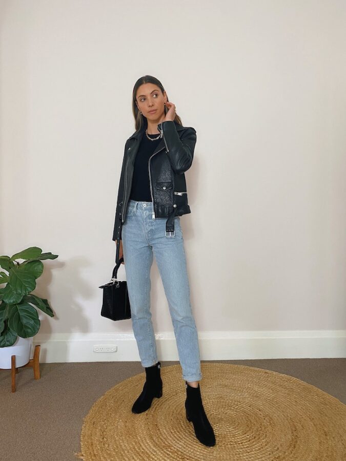 Outfit Formula - Light blue jeans & black 'everything else'